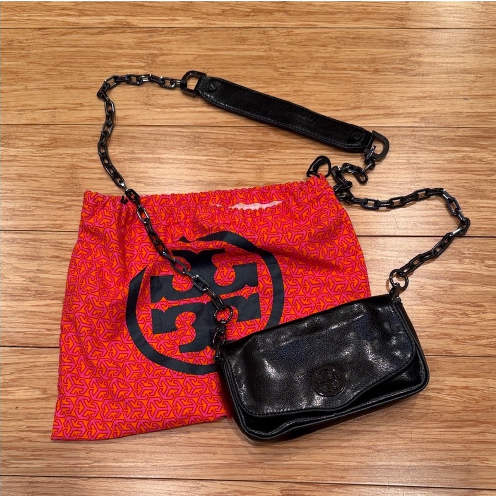 Black Tory Burch crossbody with original cloth storage bag. Perfect condition